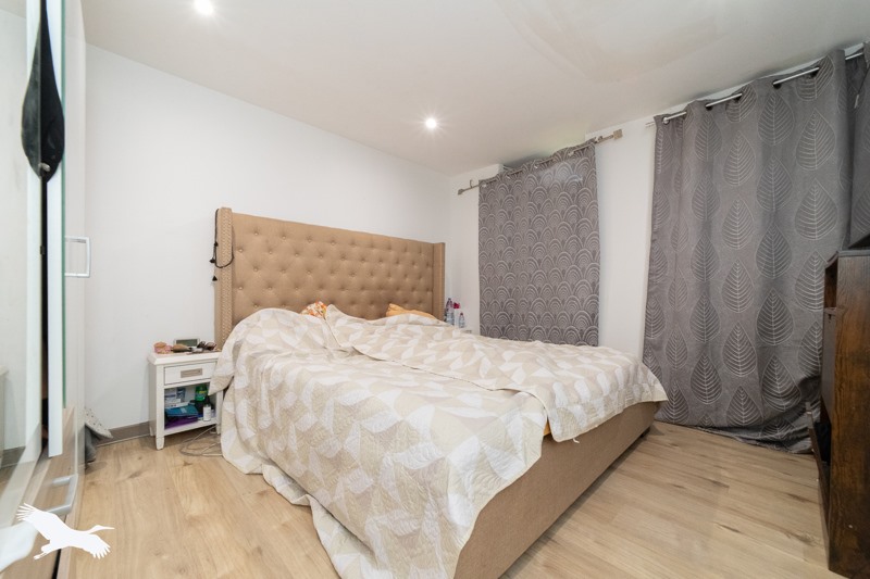 Vente Maison ST SAVIN - 5 pièces -160 m² - (33920)