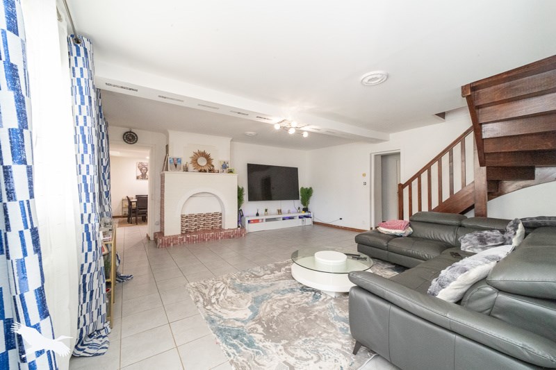 Vente Maison ST SAVIN - 5 pièces -160 m² - (33920)