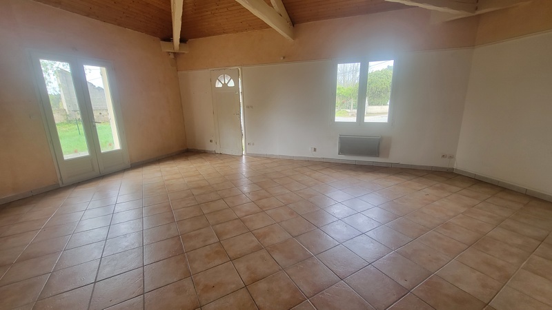 Vente Maison LARUSCADE - 4 pièces -104 m² - (33620)