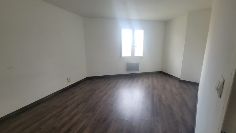 Vente Maison LARUSCADE - 4 pièces -104 m² - (33620)