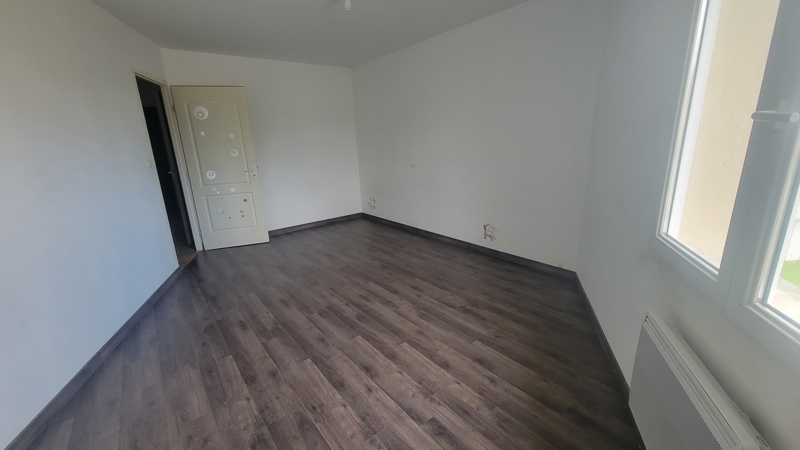 Vente Maison LARUSCADE - 4 pièces -104 m² - (33620)