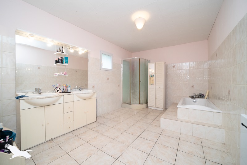 Vente Maison LARUSCADE - 5 pièces -127 m² - (33620)