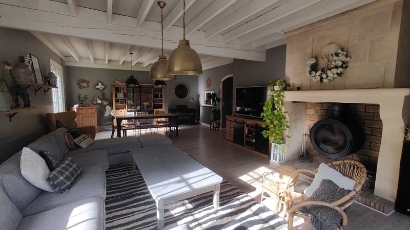 Vente Maison TIZAC DE LAPOUYADE - 5 pièces -239 m² - (33620)