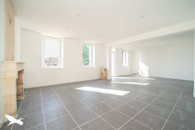 Vente Maison Saint-Mariens - 6 pièces -184,7 m² - (33620)