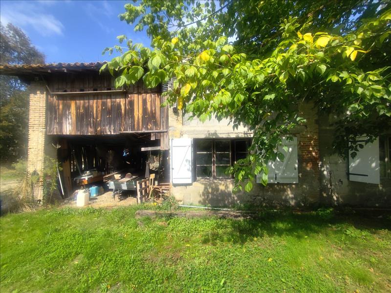 Vente Maison LAPOUYADE - 6 pièces -151 m² - (33620)