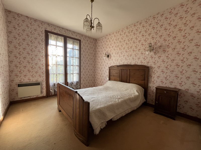 Vente Maison Confolens - 4 pièces -100 m² - (16500)