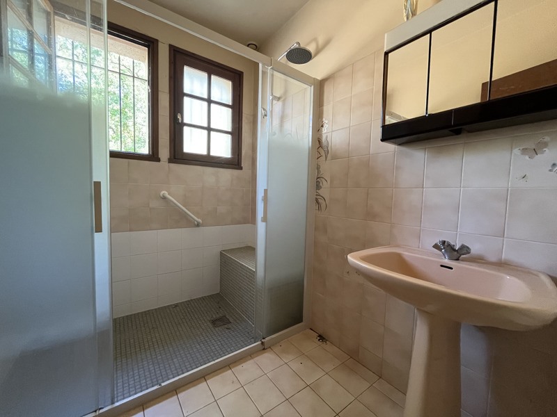 Vente Maison Confolens - 4 pièces -100 m² - (16500)