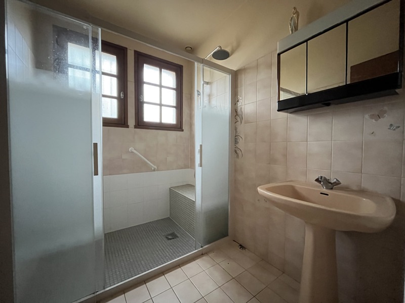 Vente Maison CONFOLENS - 4 pièces -100 m² - (16500)
