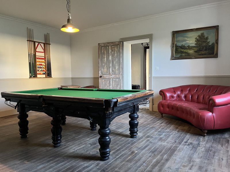 Vente Maison CONFOLENS - 10 pièces -353,1 m² - (16500)