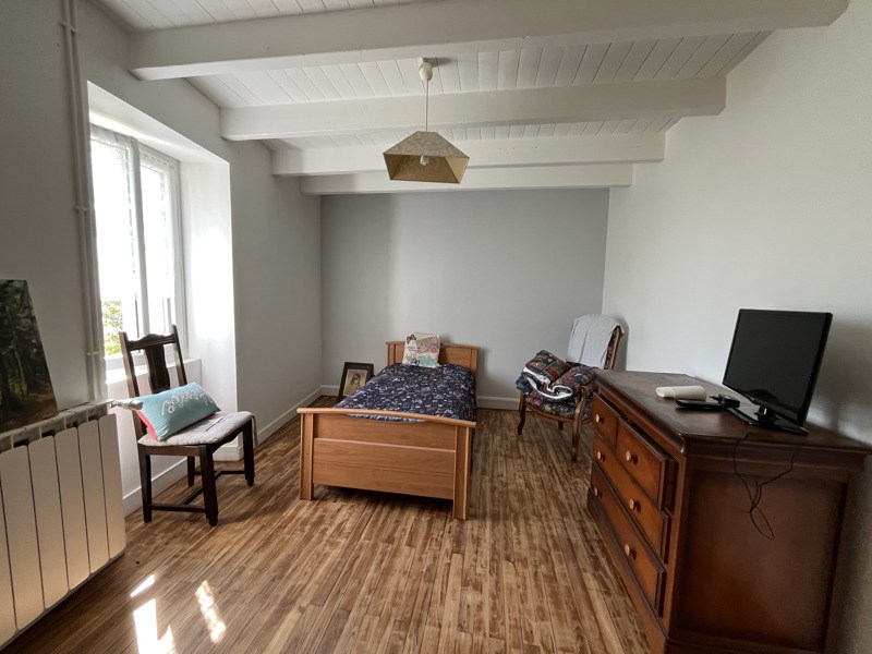 Vente Maison TERRES DE HAUTE CHARENTE - 3 pièces -74 m² - (16270)