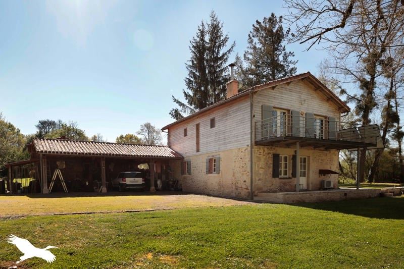 Vente Maison AMBERNAC - 5 pièces -140 m² - (16490)