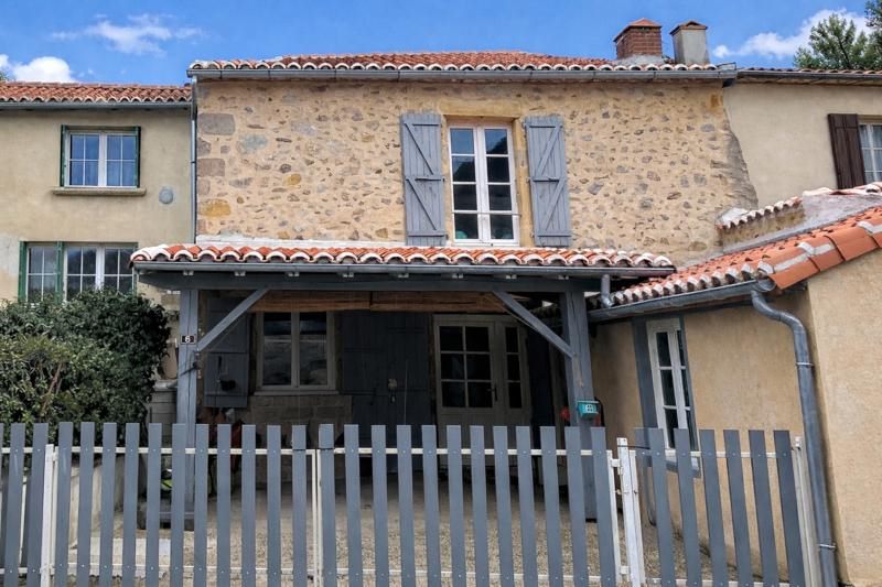 Vente Maison CONFOLENS - 3 pièces -130 m² - (16500)