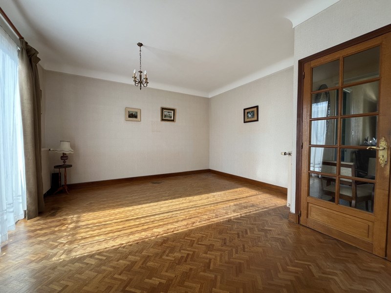 Vente Maison CONFOLENS - 5 pièces -105 m² - (16500)