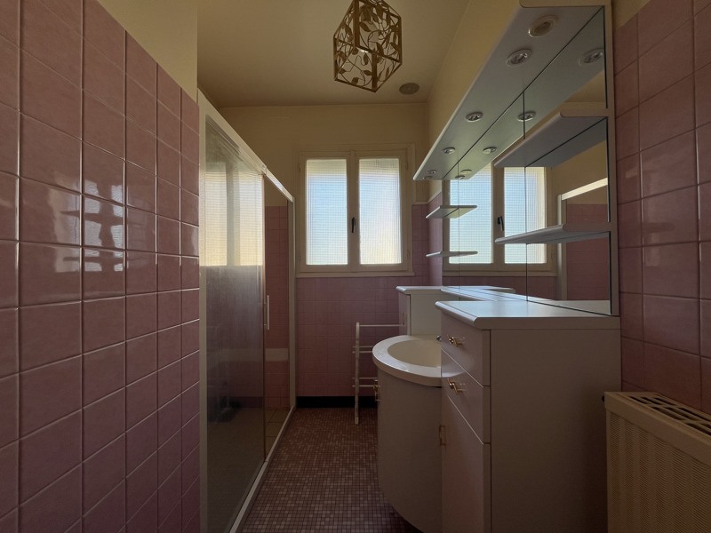Vente Maison CONFOLENS - 5 pièces -105 m² - (16500)