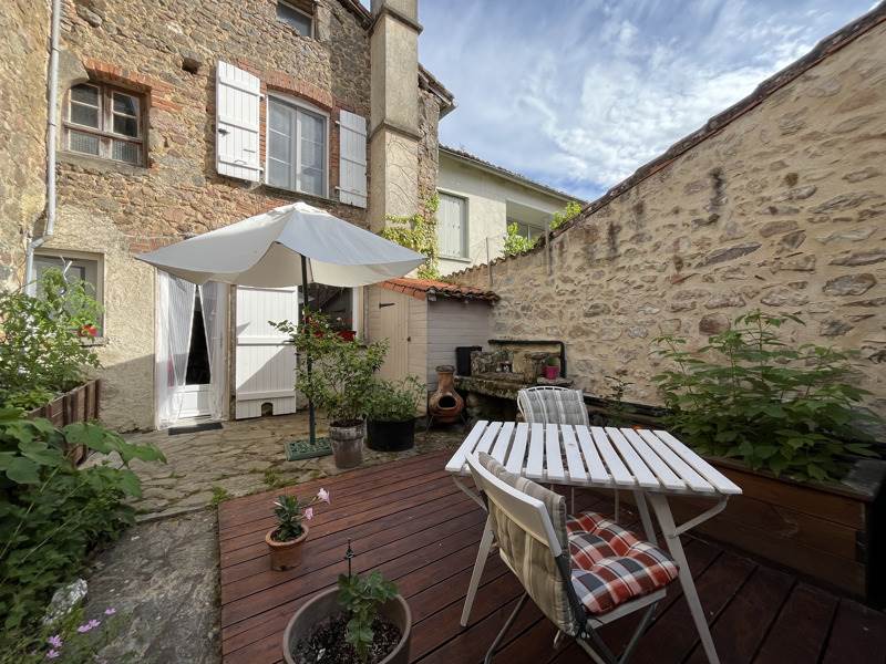 Maison 4 pièces 94 m² · à Lesterps · 94 m² · 81 844 €