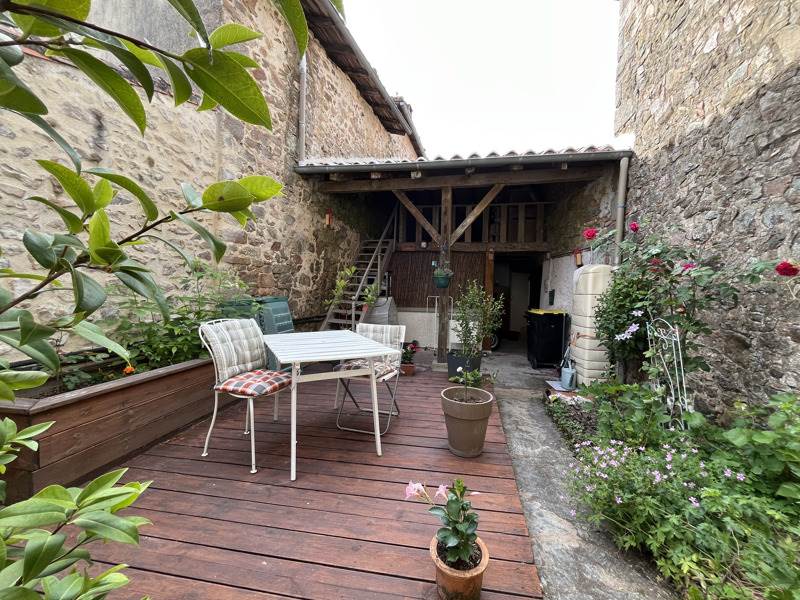 Vente Maison LESTERPS - 4 pièces -94 m² - (16420)