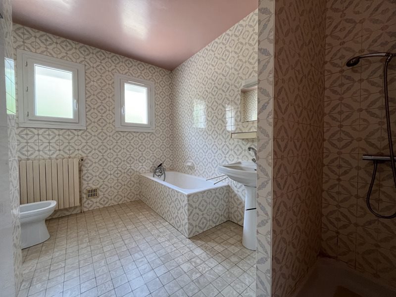 Vente Maison MANOT - 5 pièces -102,2 m² - (16500)