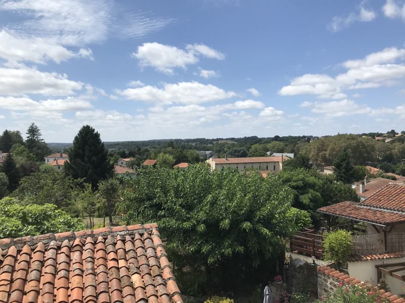 Vente Maison CONFOLENS - 4 pièces -94 m² - (16500)