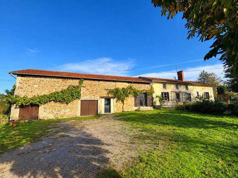Vente Maison Saint-Maurice-des-Lions 16500 5 pièces - 158 m²