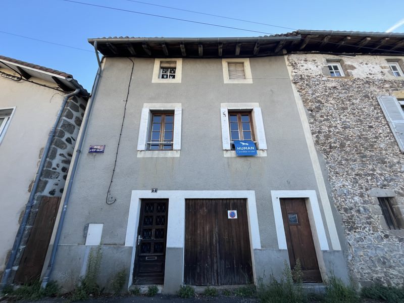 Vente Maison CONFOLENS 16500 5 pièces - 106 m²