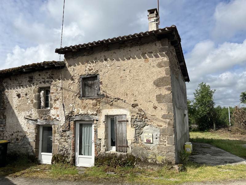 Vente Maison LESSAC - 2 pièces -40 m² - (16500)