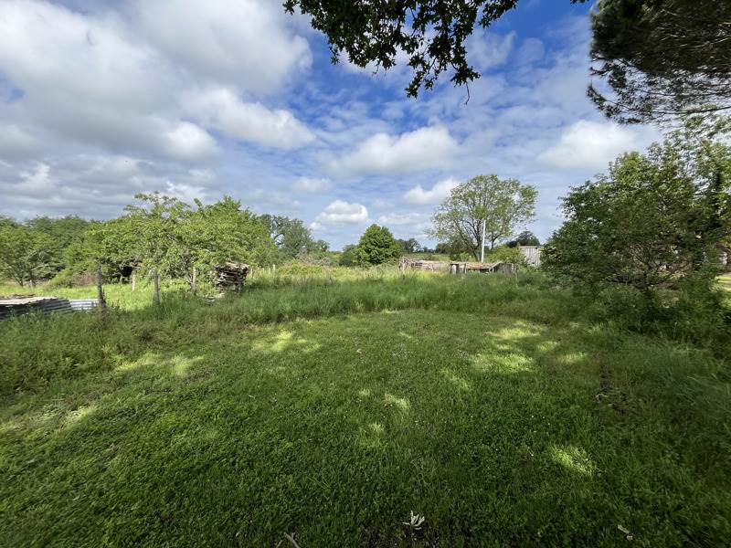 Vente Maison LESSAC - 2 pièces -40 m² - (16500)