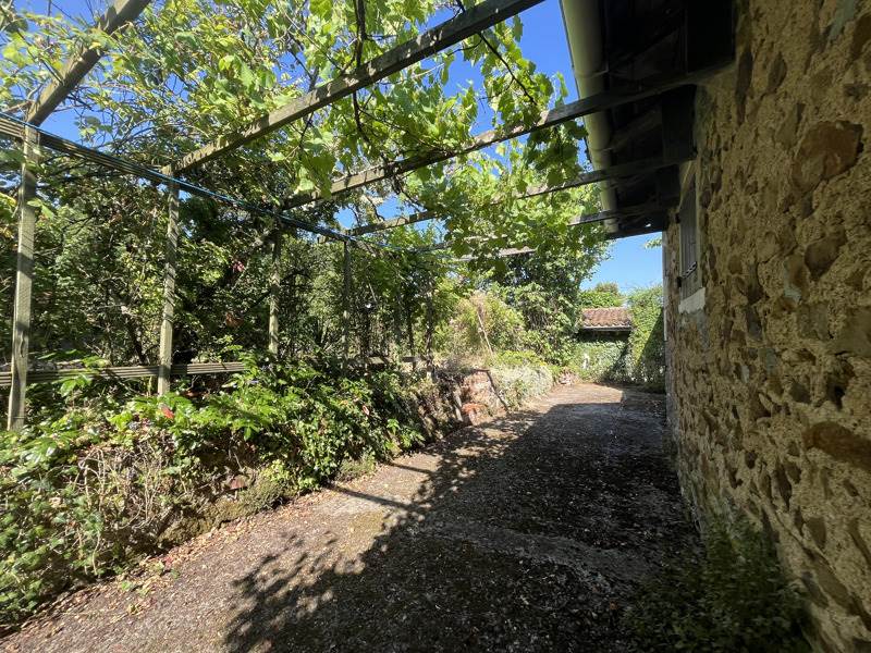 Vente Maison CHIRAC - 6 pièces -93,5 m² - (16150)