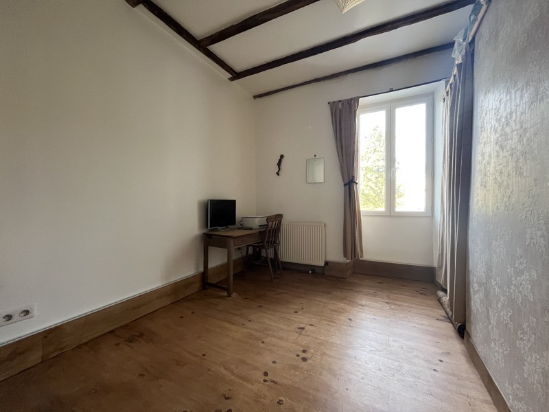 Vente Maison CHIRAC - 6 pièces -93,5 m² - (16150)