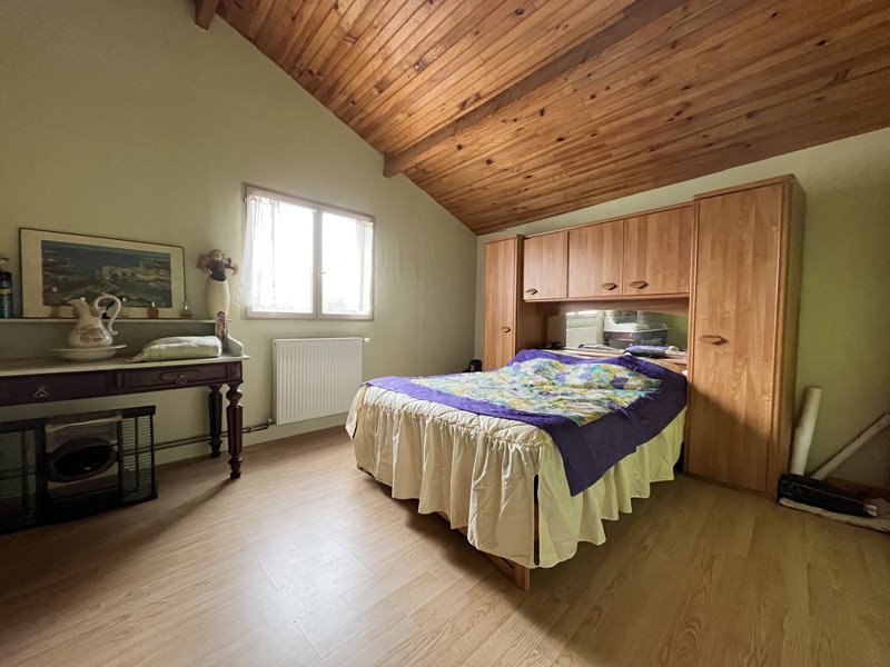 Vente Maison CONFOLENS - 4 pièces -170 m² - (16500)