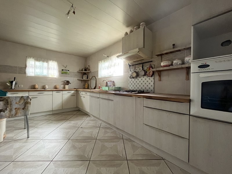 Vente Maison CONFOLENS - 4 pièces -170 m² - (16500)