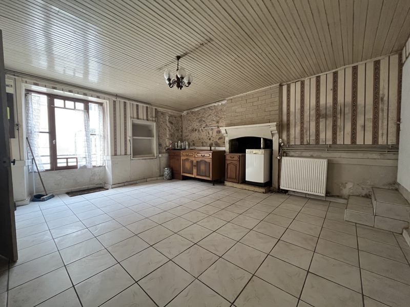 Vente Maison CONFOLENS - 4 pièces -84 m² - (16500)