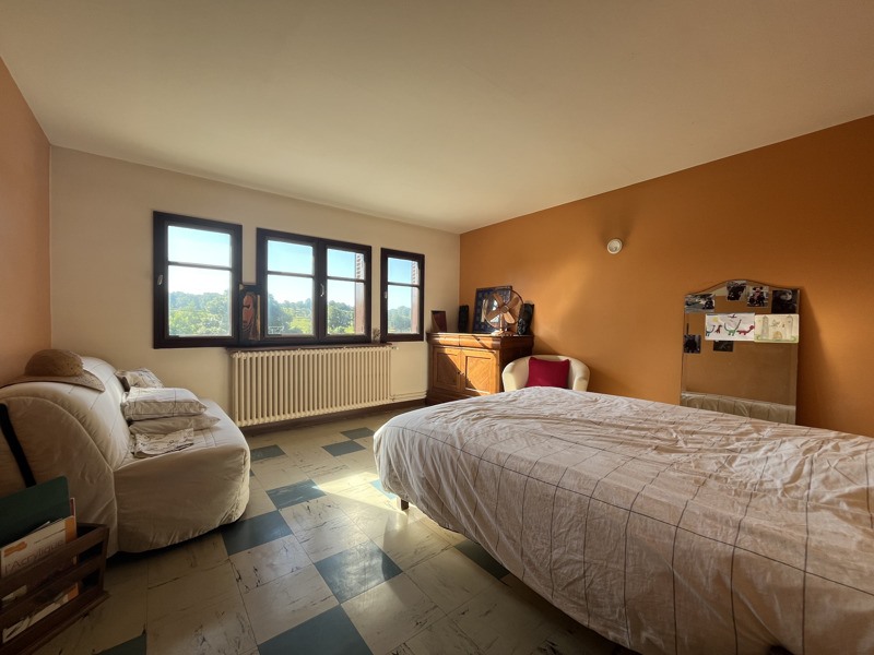 Vente Maison ANSAC SUR VIENNE - 11 pièces -250 m² - (16500)