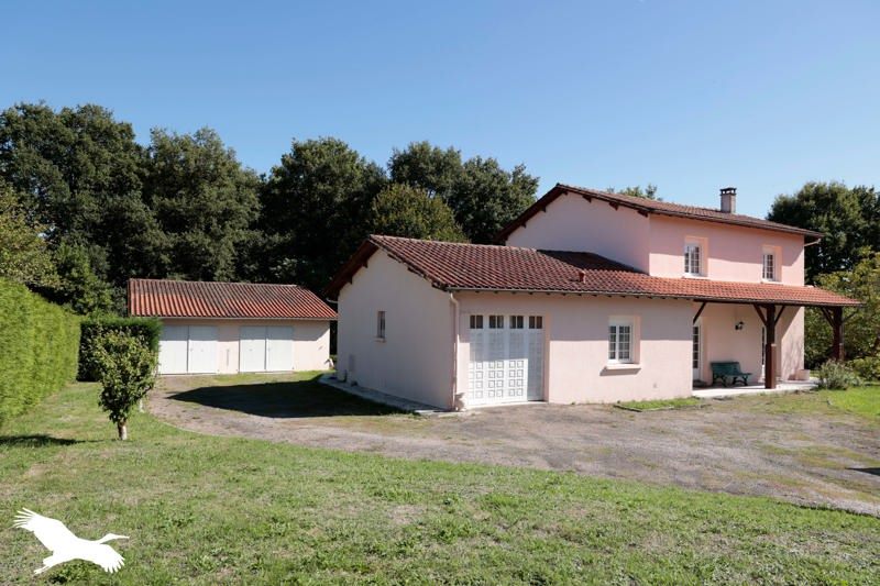 Vente Maison MANOT - 6 pièces -146,1 m² - (16500)