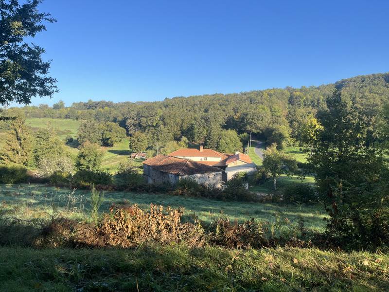 Vente Maison ABZAC - 6 pièces -130,6 m² - (16500)