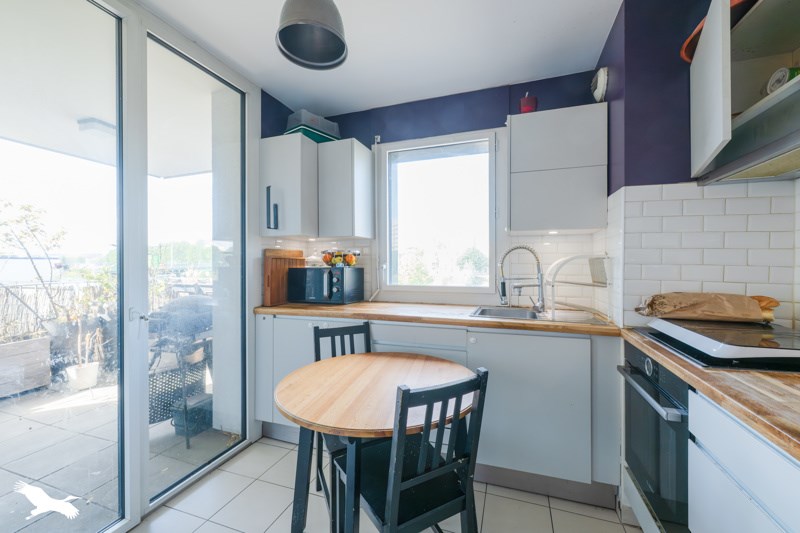Vente Appartement ST DENIS - 3 pièces -70 m² - (93200)