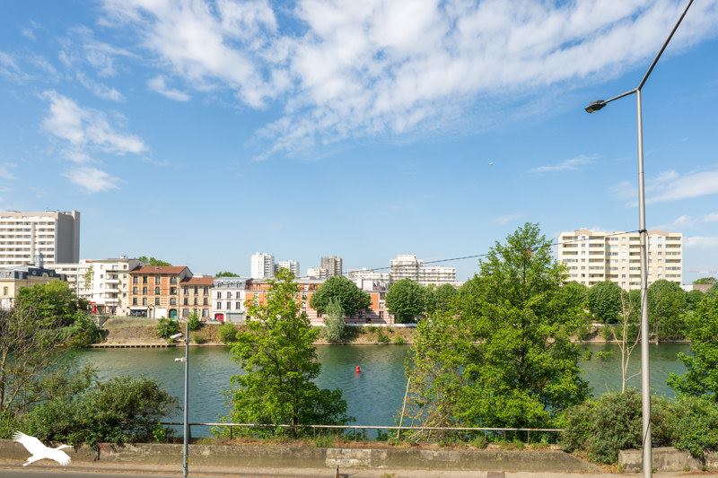 Vente Appartement ST DENIS - 3 pièces -70 m² - (93200)