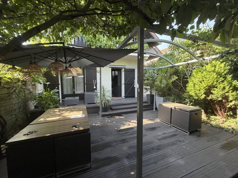 Vente Maison COLOMBES - 6 pièces -100 m² - (92700)
