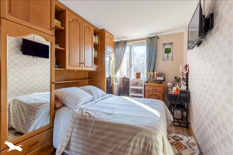 Vente Appartement ASNIERES SUR SEINE - 4 pièces -77 m² - (92600)