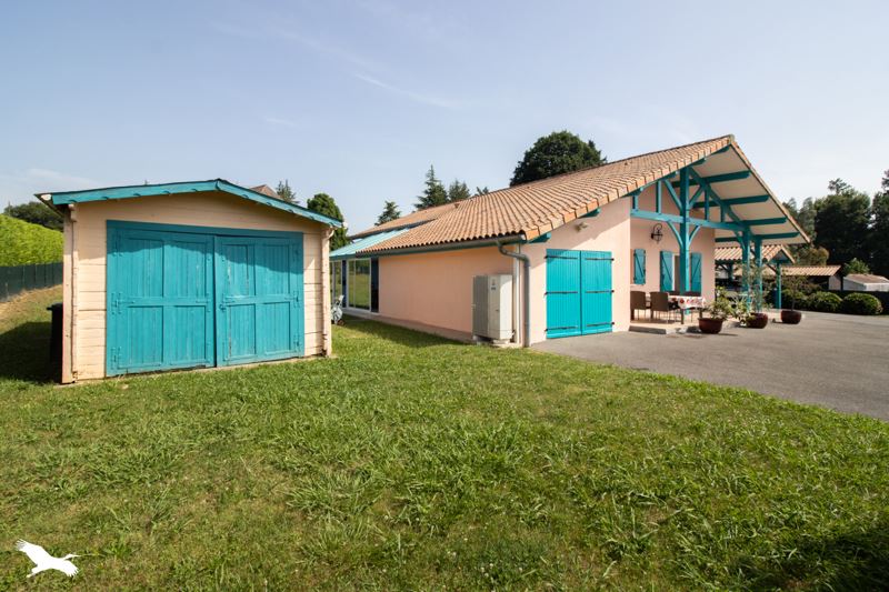 Vente Maison CASTELNAU CHALOSSE - 5 pièces -145 m² - (40360)