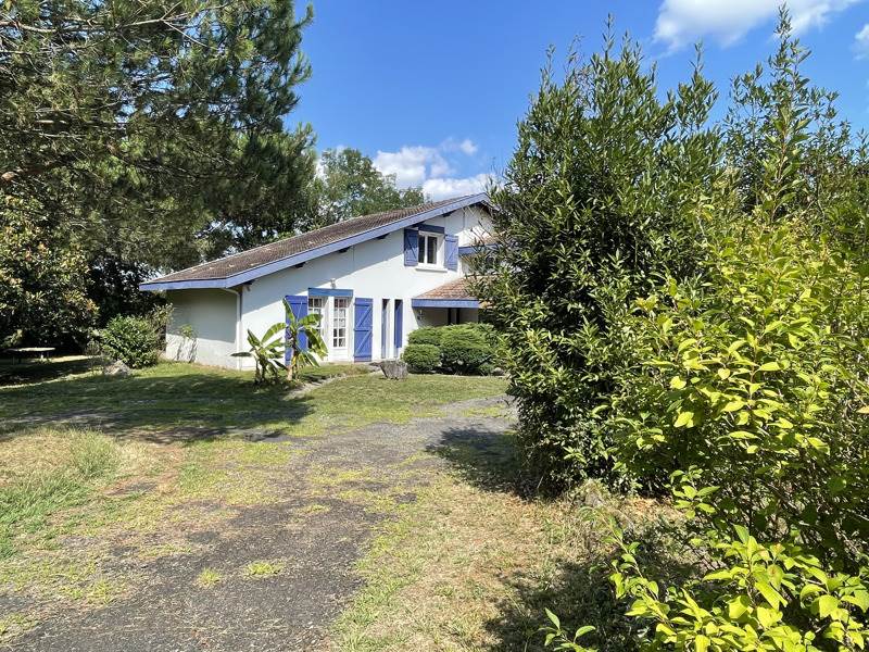 Vente Maison POMAREZ - 7 pièces -216 m² - (40360)