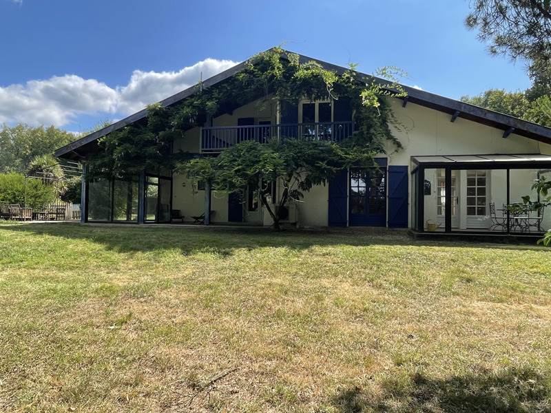 Vente Maison Pomarez 40360 7 pièces - 216 m²