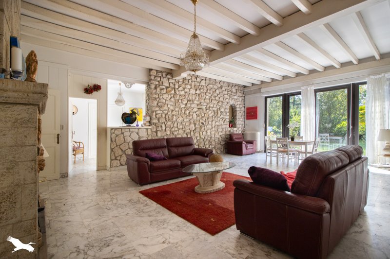 Vente Maison POMAREZ - 10 pièces -385 m² - (40360)