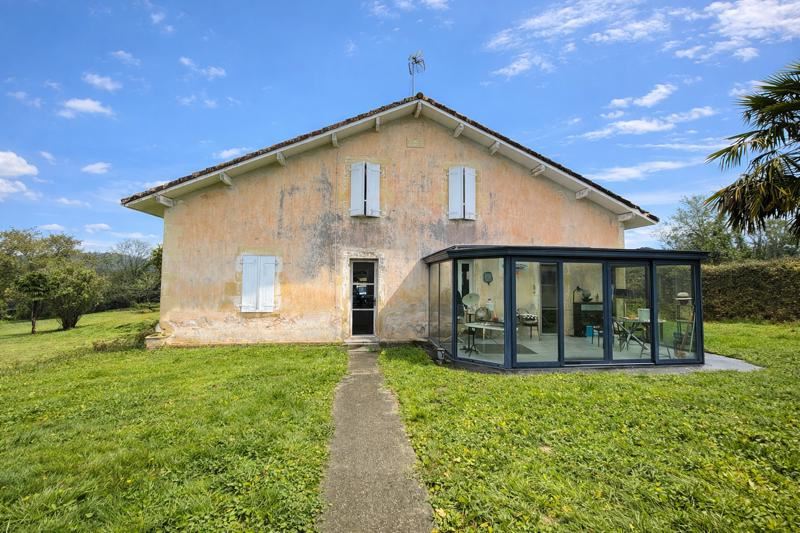 Vente Maison LAHOSSE - 5 pièces -186 m² - (40250)