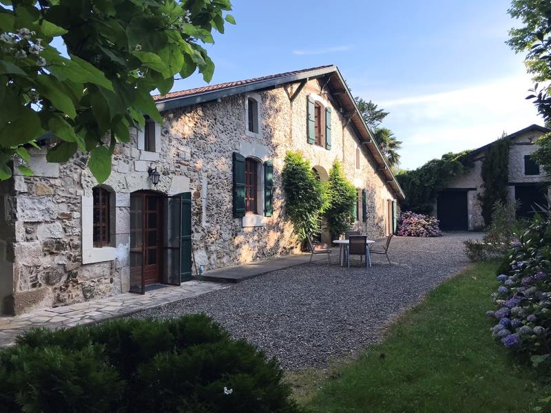 Maison 8 pièces 314 m² · à Pouillon · 314 m² · 525 000 €