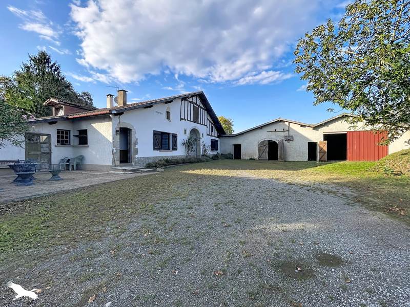 Maison 7 pièces 183 m² · à Pouillon · 183 m² · 300 756 €