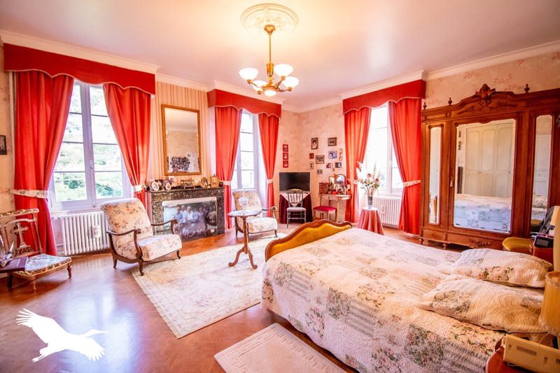 Vente Maison SAVERDUN - 7 pièces -268 m² - (09700)