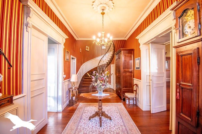 Vente Maison SAVERDUN - 7 pièces -268 m² - (09700)