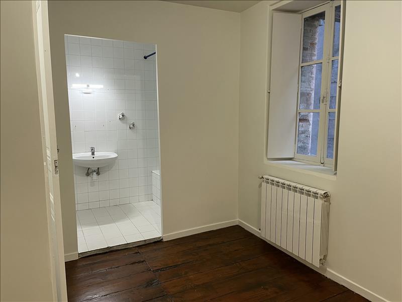 Vente Appartement BAYONNE - 2 pièces -52 m² - (64100)