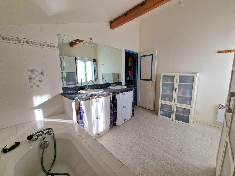 Vente Maison VILLEFRANQUE - 6 pièces -159 m² - (64990)