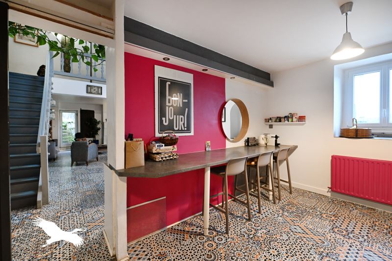 Vente Maison ANGOULEME - 7 pièces -198 m² - (16000)